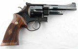 1958 SMITH & WESSON MODEL 27 (PRE DASH) FOUR SCREW .357 MAGNUM 5" BLUE REVOLVER. - 2 of 4