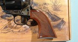 UBERTI BY TAYLOR'S & CO. 1873 SAA SMOKE WAGON DELUXE .45 LONG COLT 4 3/4" BLUE / CASE SINGLE ACTION NEW IN BOX REVOLVER. - 4 of 6