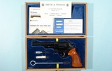 1976 CASED MINT SMITH & WESSON MODEL 27 2 OR 27-2 .357 MAGNUM 6" BLUE PINNED BARREL REVOLVER. - 1 of 7