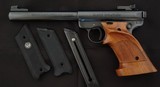 RUGER MARK II GOVERNMENT TARGET MODEL .22LR CAL. 6 7/8” SEMI-AUTO PISTOL. - 1 of 8