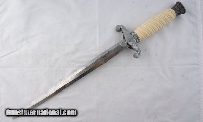 ORIGINAL WW2 GERMAN NAZI ARMY OFFICER’S HEER DAGGER BY WKC OF SOLINGEN.