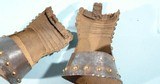 FINE PAIR OF ORIGINAL GAUNTLETS FOR AN ITALIAN ARMOR CIRCA 1560-80. - 2 of 9