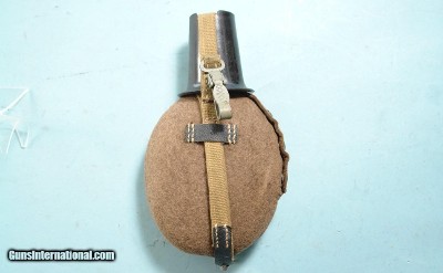 ORIGINAL WW2 WWII GERMAN FELT WRAPPED M31 CANTEEN FELDFLASCHE.