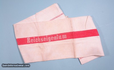 WW2 WWII NAZI REICHSEIGENTUM HAND TOWEL.
