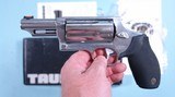 TAURUS “JUDGE” .410/45 LONG COLT CAL. STAINLESS REVOLVER IN ORIG. BOX. - 3 of 10