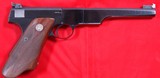 PRE-WW2 COLT 1ST MODEL BULLSEYE MATCH TARGET WOODSMAN .22LR PISTOL MFG. 1939 WITH ORIG. ELEPHANT EAR GRIPS. - 2 of 14