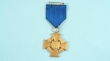 WW2 WWII GERMAN NAZI CIVIL SERVICE GOLD HONOR AWARD MEDAL FOR 40 YEARS OF SERVICE. - 2 of 2