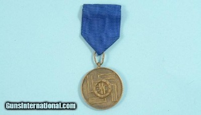 WW2 WWII  GERMAN NAZI SS GOLD LONG SERVICE AWARD W/ RIBBON.