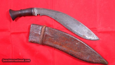 ORIGINAL WW1 WWI BRITISH-INDIAN ARMY GURKHA KUKHRI FIGHTING KNIFE WITH SCABBARD DATED 1915.