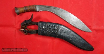 EARLY BRITISH INDIAN ARMY GURKHA KUKRI FIGHTNING KNIFE  AND SCABBARD CIRCA 1890’S-1900’S