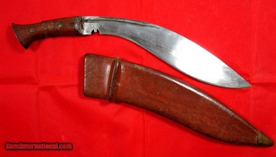 WW1 WWI ERA BRITISH INDIAN ARMY GURKHA MARK II KUKRI FIGHTING KNIFE  AND SCABBARD.
