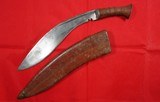 WW1 WWI ERA BRITISH INDIAN ARMY GURKHA MARK II KUKRI FIGHTING KNIFE  AND SCABBARD. - 2 of 9