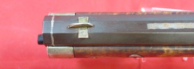32696- HACKER MARTIN SIGNED FLINTLOCK VIRGINIA SILVER MOUNTED KENTUCKY STYLE PISTOL. - Image 9 of 10