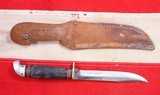 EARLY 1950’s WESTERN BOULDER COLORADO “BIRD AND TROUT” KNIFE WITH ORIGINAL SHEATH. - 2 of 4