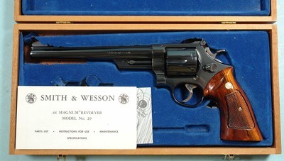 SMITH & WESSON S&W MOD. 57 8” BLUE REVOLVER REV .41 MAG IN ORIGINAL CASE, CIRCA 1975-77