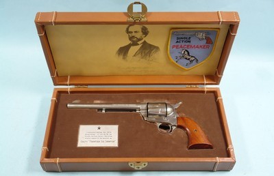 32930-CASED COLT MODEL 1873 FRONTIER SIX SHOOTER .44-40 SAA SINGLE ACTION COMMEMORATIVE 7 1/2” NICKEL CENTENNIAL REVOLVER MFG. 1973.