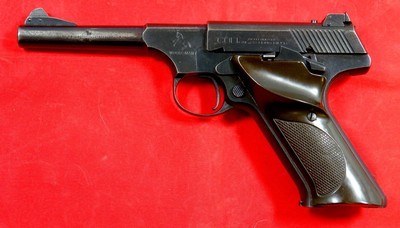 COLT WOODSMAN .22 SPORT MODEL 4 1/2” PISTOL MFG. 1952.
