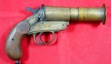 BRITISH WW1 WWI WEBLEY & SCOTT VERY BRASS FLARE OR SIGNAL PISTOL. - 2 of 4 BRITISH WW1 WWI WEBLEY & SCOTT VERY BRASS FLARE OR SIGNAL PISTOL. - 2 of 4