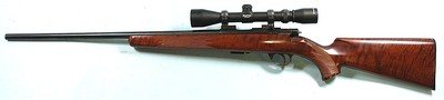 ANCHUTZ MODEL 1710 BOLT ACTION .22LR RIFLE W/ SCOPE.