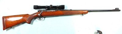 SCARCE POST-WW2 WINCHESTER MODEL 70 STANDARD .257 ROBERTS CAL. RIFLE MFG. 1949 W/ SCOPE.