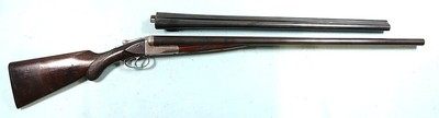 ANSLEY H. FOX, PHILADELPHIA A GRADE 12 GAUGE SIDE X SIDE 30” SHOTGUN W/EXTRA MATCHING SET OF 26” BARRELS NUMBERED TO GUN. MFG. 1908.