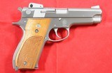 1983 SMITH & WESSON MODEL 639 STAINLESS SEMI-AUTO 9MM LUGER CAL. PISTOL ALL ORIGINAL - 1 of 6