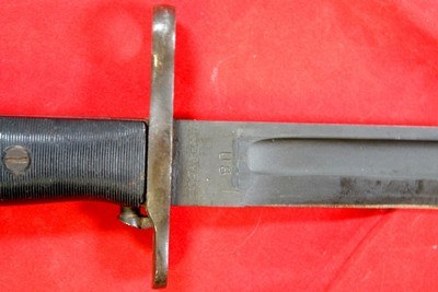 WW2 WWII M-1 M1 GARAND SHORT BAYONET AND SCABBARD. - Image 3 of 5