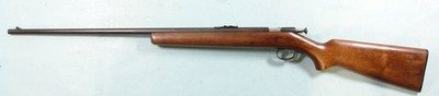 PRE-WAR WINCHESTER MODEL 67 SINGLE SHOT BOLT ACTION .22 S,L,LR RIFLE. - Image 2 of 7