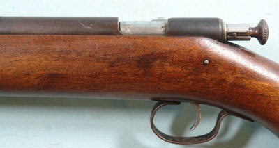 PRE-WAR WINCHESTER MODEL 67 SINGLE SHOT BOLT ACTION .22 S,L,LR RIFLE. - Image 3 of 7
