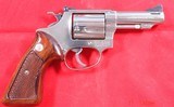SMITH AND WESSON S&W CHIEFS SPECIAL 36-1 36 1 NICKEL 3” MAGNAPORT .38 S&W SPECIAL CARTRIDGE REVOLVER CA. 1976/77. - Image 2 of 5