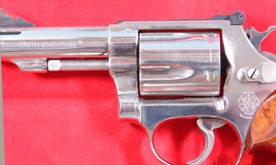 SMITH AND WESSON S&W CHIEFS SPECIAL 36-1 36 1 NICKEL 3” MAGNAPORT .38 S&W SPECIAL CARTRIDGE REVOLVER CA. 1976/77. - Image 4 of 5