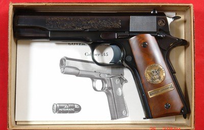COLT MODEL 1911 WW1 WWI BATTLE OF THE MEUSE ARGONNE COMMEMORATIVE 50TH ANNIVERSARY 1917-1967 .45 ACP CAL. PISTOL IN ORIGINAL FACTORY BOX. - Image 2 of 2