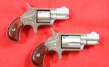 PAIR OF NAA NORTH AMERICAN ARMS CORP. DERRINGERS OR DERINGER 'S IN .22LR AND .22 SHORT IN CASE. - Image 2 of 4