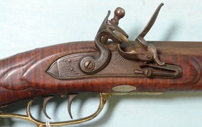 KEITH CASTEEL RAISED CARVED & SILVER INLAID FLINTLOCK LONGRIFLE DATED MAY 1971. - Image 14 of 14