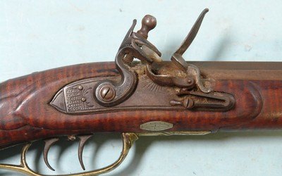 KEITH CASTEEL RAISED CARVED & SILVER INLAID FLINTLOCK LONGRIFLE DATED MAY 1971. - Image 3 of 14