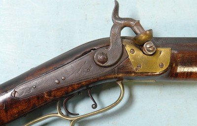 FINE OHIO SILVER MOUNTED PERCUSSION HALF-STOCK RIFLE SIGNED C. W. HOWELL / MARTINS FERRY, O. CIRCA 1850’S. - Image 3 of 10