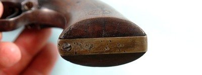 EXCELLENT APACHE INDIAN WARS COLT U.S. MODEL 1873 .45LC CAL. 7 1/2” CAVALRY REVOLVER MFG 1884. - Image 6 of 15