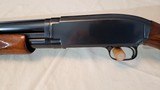 Winchester model 12 solid rib and fantastic wood - 5 of 13