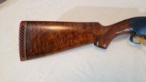 Winchester model 12 solid rib and fantastic wood - 3 of 13
