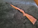 EXCELLENT Left Hand WEATHERBY MK V DELUXE in 7MM WM - 1 of 15