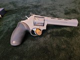 TAURUS Model 970 22LR
7 shot revolver - 2 of 15