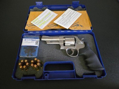 Smith & Wesson model 625 MOUNTAIN GUN 45 ACP - Image 1 of 10