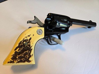 NEAR MINT COLT FRONTIER SCOUT 62 - Image 11 of 13