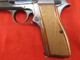 Browning Hi-Power 9mm Pistol "Like New" Wood Grips & Browning Pouch - 6 of 15