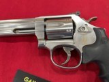 Smith & Wesson Model 647 .17 HMR - 9 of 15