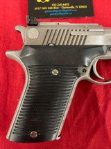 Amt is Automag III 30 carbine - 6 of 8