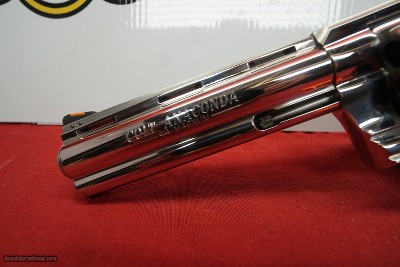 Colt Anaconda 44 magnum - Image 9 of 12