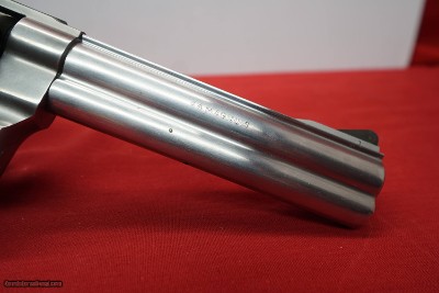 Smith & Wesson 629-1 44 Mag - Image 3 of 14