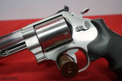 Smith & Wesson 629-1 44 Mag - Image 8 of 14