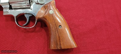 Smith & Wesson Model 27-2 357 Magnum - Image 2 of 12
